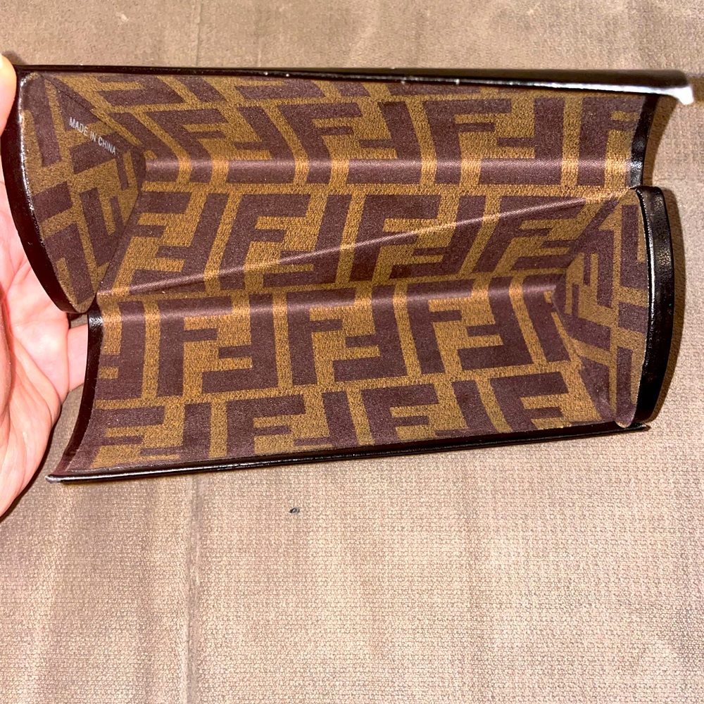 Fendi Twist Black Triangle Eyeglass Sunglasses Hard Case